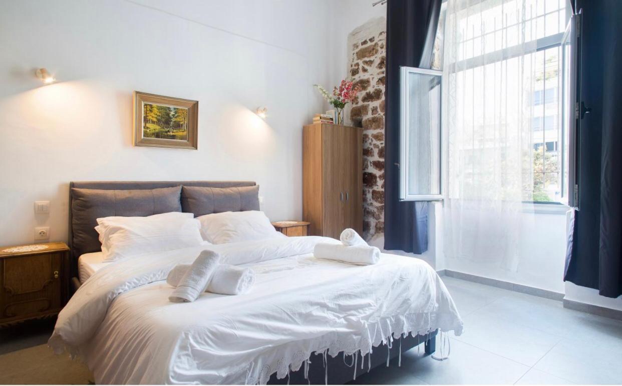 A Litte Taste Of Home Guest House Athens Exterior photo