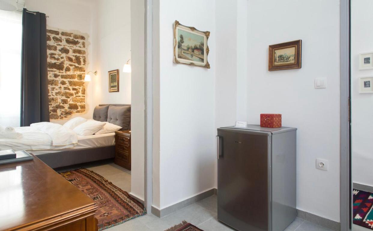 A Litte Taste Of Home Guest House Athens Exterior photo