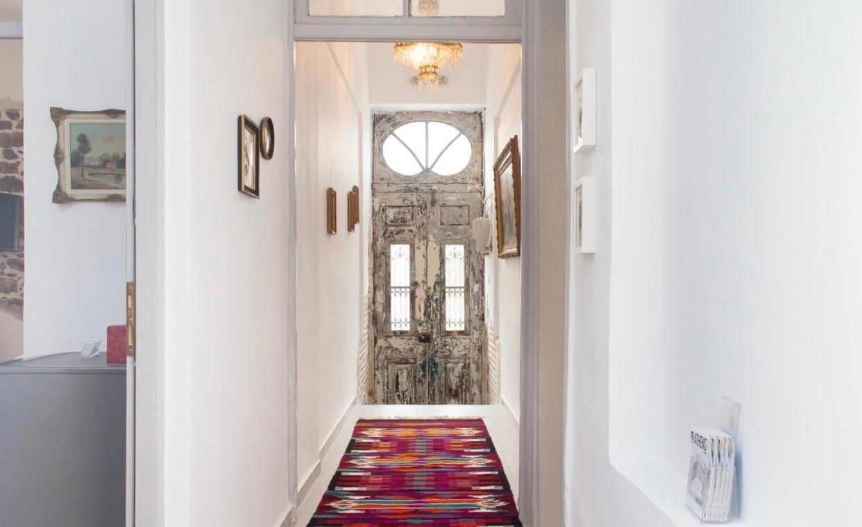 A Litte Taste Of Home Guest House Athens Exterior photo